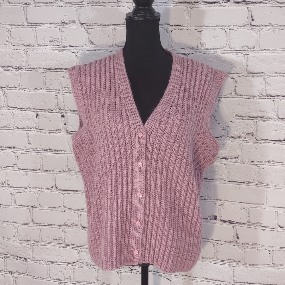 Cottagecore rose pink thick vest for chilly weather